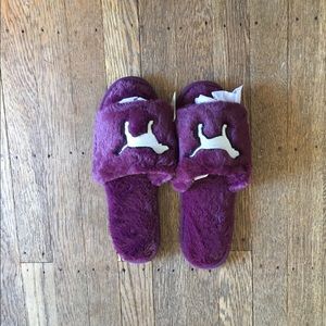 Victoria secret brand new fluffy slippers